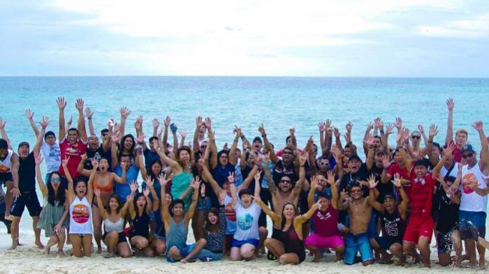 Bikin Iri! Habiskan Rp 6,6 Miliar, Bos Ini Berikan Perjalanan Gratis ke Maldives Untuk Karyawannya