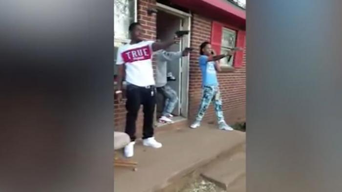 Maksud Hati Ingin Semarakkan Mannequin Challenge, yang Didapat Malah Berujung Petaka