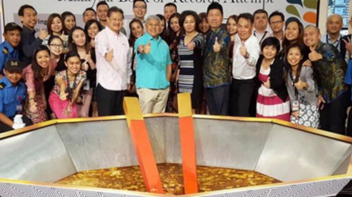 Berhasil Pecahkan Rekor Sayur Laksa Sebanyak 600 Kg, Malaysia Malah Dapat Kritikan Keras Netizen