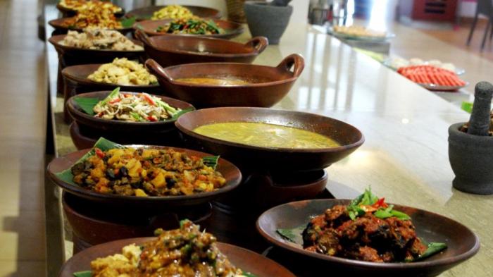 Hotel Santika - So Yummy! Inilah Sajian Nikmat untuk Manjakan Lidah dan Perut di Akhir Tahun