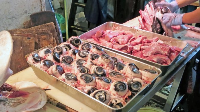 10 Makanan 'Lezat' Paling Konyol yang Siap Bikin Muntah, No 9 Begitu Diminati Masyarakat Indonesia