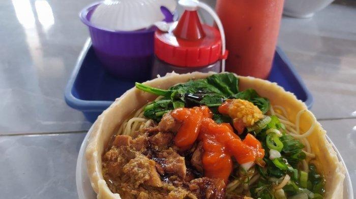 Mi Ayam Mangkuk Bakso Super Nikmat di Magelang, Cocok Jadi Menu Makan Siang