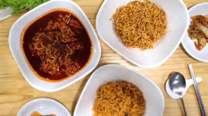 Pecinta Pedas Wajib Merapat! Yuk Ikuti Tantangan Mi Panas Korea, Siapa Tau Dapat Smartphone