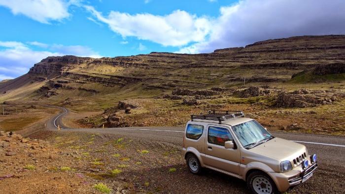 Mobil SUV - Punya Tenaga Besar, Ini 3 Mobil yang Cocok Untuk Bertualang, Medan Berat Langsung Lahap!