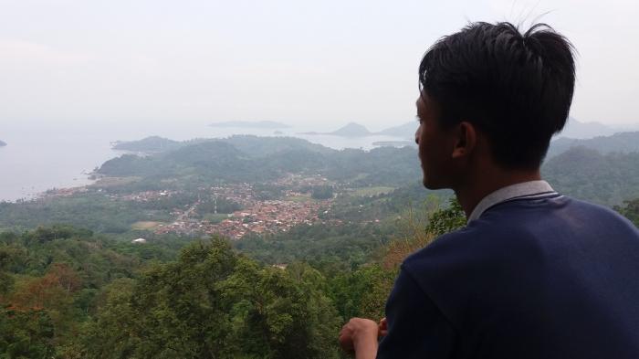 Muncak Tirtayasa Lampung - Cuma di Sini, Kamu Bisa Melihat Pemandangan Laut dan Perbukitan Sekaligus