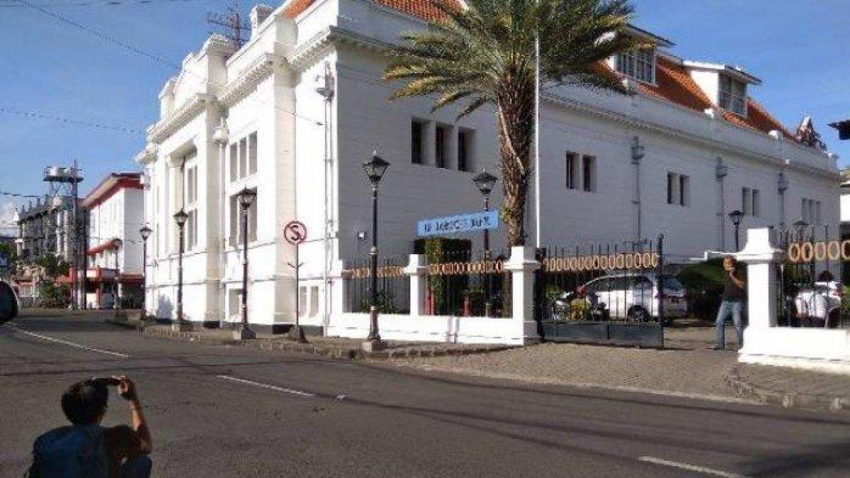 Bangunan Museum De Javasche Bank di Surabaya, Jawa Timur.