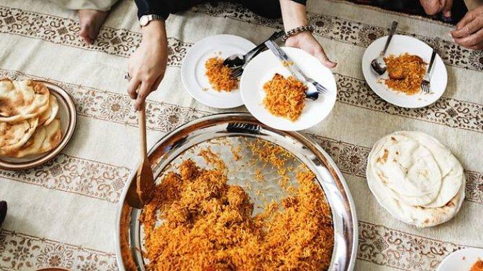 11 Orang Meninggal dan Puluhan Lainnya Mengalami Keracunan Seusai Makan 'Nasi Beracun' di Kuil India