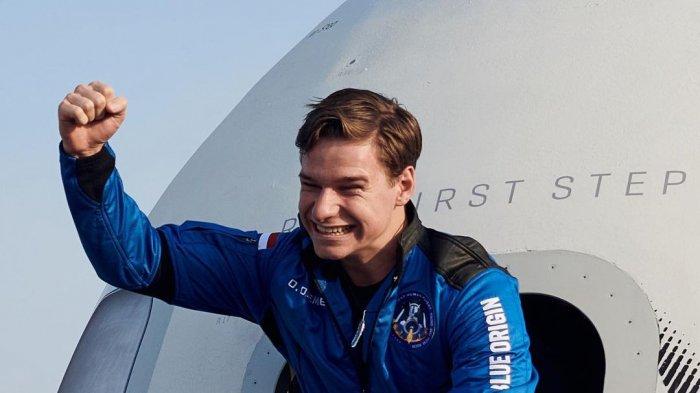 Putra Konglomerat ke Luar Angkasa Bareng Jeff Bezos, Jadi Astronot Termuda di Usia 18 Tahun
