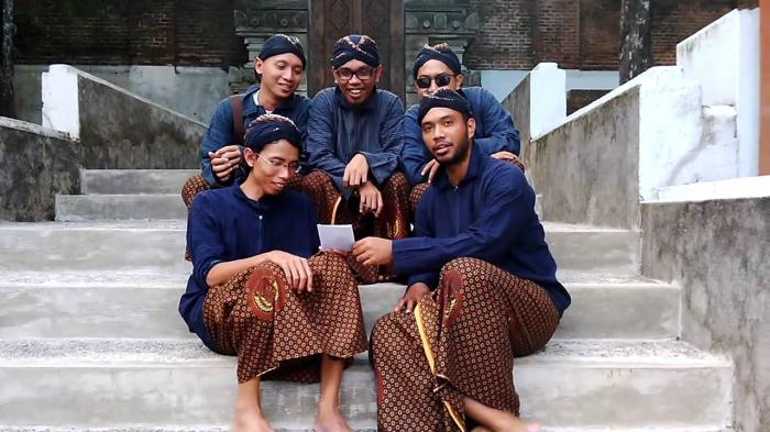 Fakta Menarik - Inilah 5 Bukti Nyata Bahwa Bahasa Jawa Itu Keren Banget