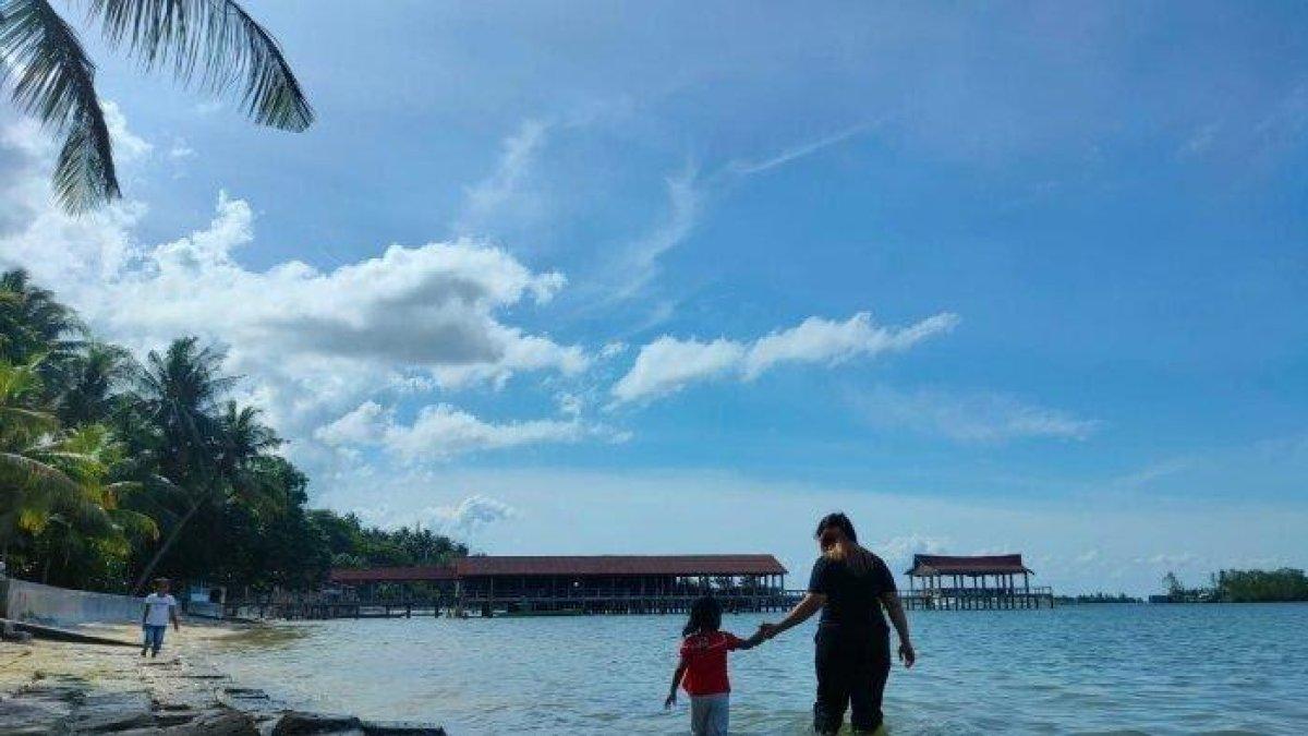 Pantai Nongsa, satu tempat wisata hits di Batam