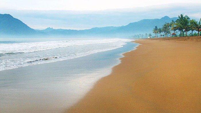 Liburan Akhir Pekan ke Pantai Prigi, Bebas Foto Sepuasnya di Spot Instagramable