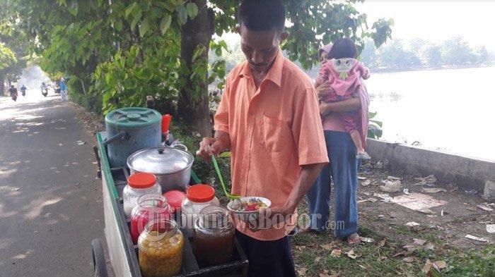 Nikmatnya Es Sumsum di Situ Cikaret, Bisa Dibeli Saat Akhir Pekan