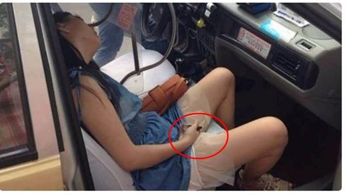 Tidur dengan Gaya Tak Biasa dan Tak Kunjung Bangun, Ternyata Penumpang Ini Habis. . .