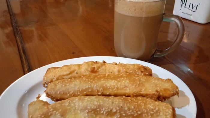 Sajikan Menu Pisang Goreng Thailand, Kedai Kopi di Bandung Ini Tawarkan Rasa yang Berbeda