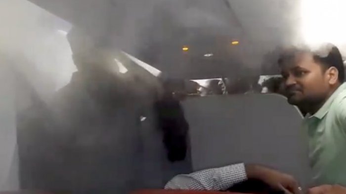Penerbangan AirAsia di India Diduga Turunkan Suhu AC Secara Paksa Tuk Usir Seluruh Penumpang