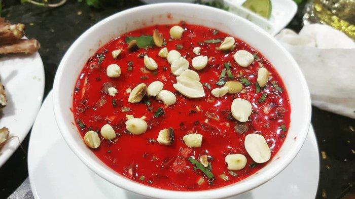 7 Kuliner Ekstrem di Vietnam, Berani Coba Cacing Goreng?