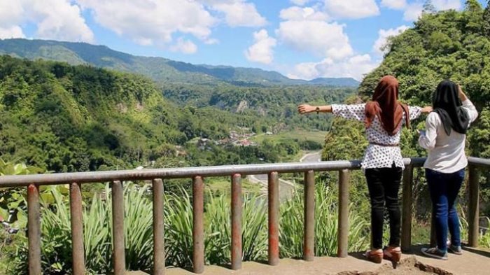 3 Tempat Wisata Favorit di Sumatera Barat yang Wajib Dikunjungi