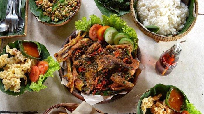 10 Tempat Makan di Magelang Buat Sarapan, Pilihan Kuliner di RM Ayam Kosek Panjiwo Lengkap