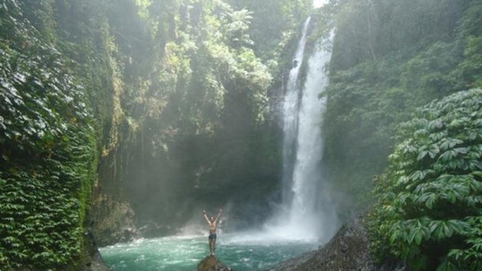 Air Terjun Sambangan - Meditasi Sekaligus Berenang, Taman 'Rahasia' di Bali Ini Bisa Kamu Kunjungi