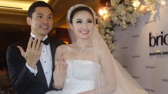 Pernikahan Sandra Dewi - Beginilah Gaun Pernikahan ala Princess yang Jadi Sorotan Netizen