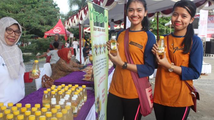 Kuliner Bangka - Traveling ke Pangkalpinang Jangan Lupa Sirup Jeruk Kunci, Asem Tapi Nikmat