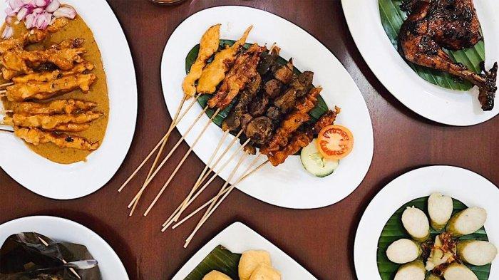 Rekomendasi 7 Tempat Makan Siang di Surabaya, Lihat Uniknya Penyajian Sate Ayam Lisidu