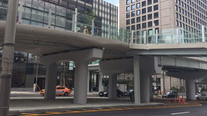 Seoullo 7017 - Sempat Hampir Dihancurkan, Jembatan Layang Ini Jadi Ikon Terbaru Wisata Seoul