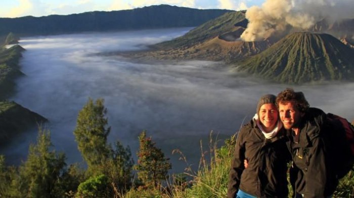 Tahun 2020, Kemenpar Targetkan 17 Turis Asing Kunjungi Indonesia