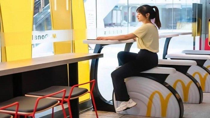 Viral Video McDonalds Ganti Kursi dengan Sepeda Stasioner, Pelanggan Bisa Makan Sambil Bakar Kalori