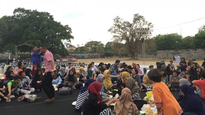Mengintip Prosesi Doa Bersama Jelang SIPA 2018, Bagikan Nasi Liwet hingga Pisang Raja