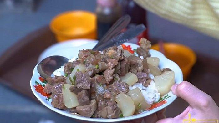 Kisah Penjual Soto Sapi Dsaleh di Bali, Bisa 2 Hari Jualan Tanpa Tidur