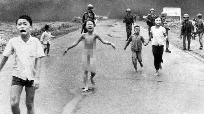 5 Foto Ini Seharusnya Tak Pernah Dipotret, Kehidupan Miris di Perbatasan hingga Foto Artis Telanjang