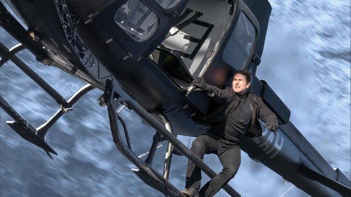 Helikopter Tom Cruise Mendarat di Lahan Warga saat Syuting Mission: Impossible 7