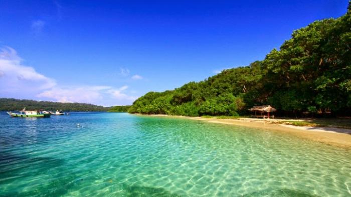 Ujung Kulon - Kapan Lagi Menikmati Beragam Destinasi Harga di Bawah RP 1 Jutaan? Begini Caranya