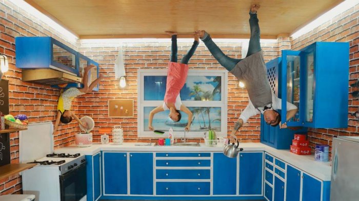 Upside Down World - Setelag Bali dan Jogja, Wahana Wisata Ini Kini Hadir di Medan