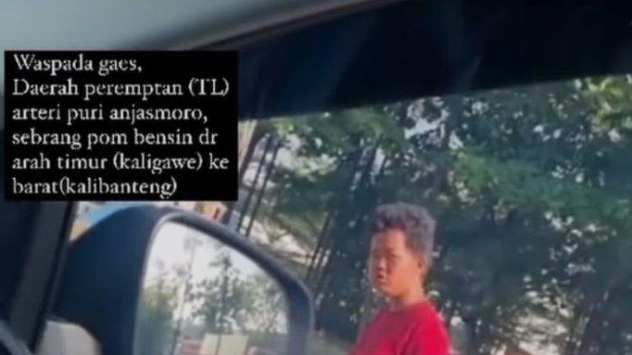 Tak Diberi Uang, Pengemis di Semarang Lempar Sandal ke Pengendara Mobil, Videonya Viral di Medsos