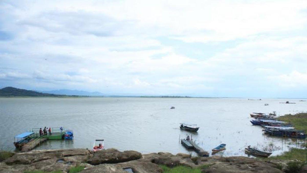Harga Tiket Masuk Waduk Gajah Mungkur, Destinasi Ikonik di Wonogiri yang Tawarkan Banyak Keseuran