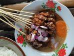 1-porsi-sate-ayam-panji-kedaton-lamongan.jpg