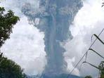 Abu-vulkanik-Gunung-Marapi-di-Kabupaten-Agam-Sumatera-Barat.jpg