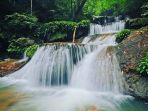 Air-Terjun-Peucari-terletak-di-belantara-hutan-Kota-Jantho-Kabupaten-Aceh-Besar-Aceh.jpg