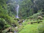 Air-Terjun-Sicepit-Limbangan-Kendal-Jawa-Tengah.jpg