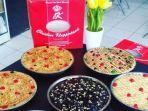 Aneka-varian-menu-klappertaart-di-Christine-Klappertaart-oleh-oleh-khas-Manado-Sulawesi-Utara.jpg