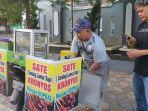 Anggota-TNI-Gunungkidul-jualan-sate-kronyos.jpg
