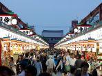 Asakusa-Nakamise-pusat-oleh-oleh-terbaik-di-Tokyo-Jepang.jpg