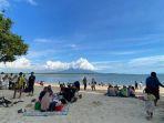 Bagus-Beach-Walk-Lampung.jpg