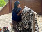 Batik-Tulis-Girilayu-Melestarikan-Tradisi-dengan-Sentuhan-Modern.jpg