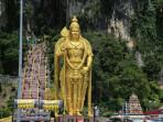 Batu-Caves-satu-tempat-wisata-terbaik-saat-liburan-ke-Malaysia.jpg