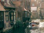 Bruges-satu-kota-di-Eropa-yang-sebaiknya-dipikir-ulang-buat-dikunjungi.jpg