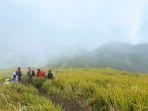 Bukit-Mongkrang-puncak.jpg