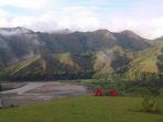 Bukit-Ollon-di-Kabupaten-Tana-Toraja-Sulawesi-Selatan.jpg